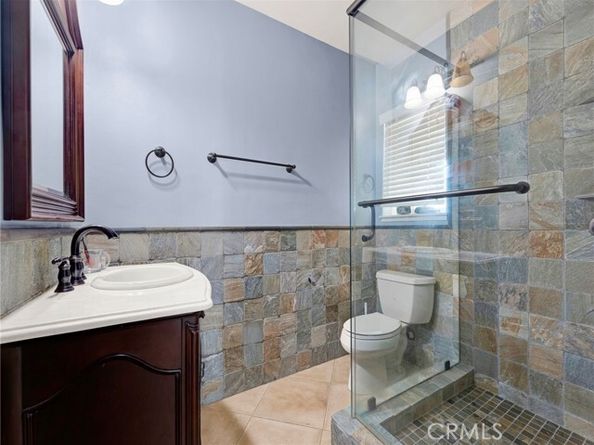 9527 Oso Avenue, Chatsworth (los Angeles) CA 91311