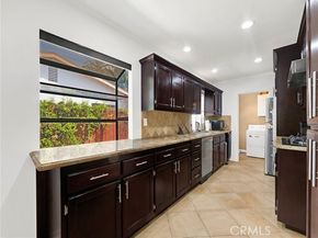 9527 Oso Avenue, Chatsworth (los Angeles) CA 91311