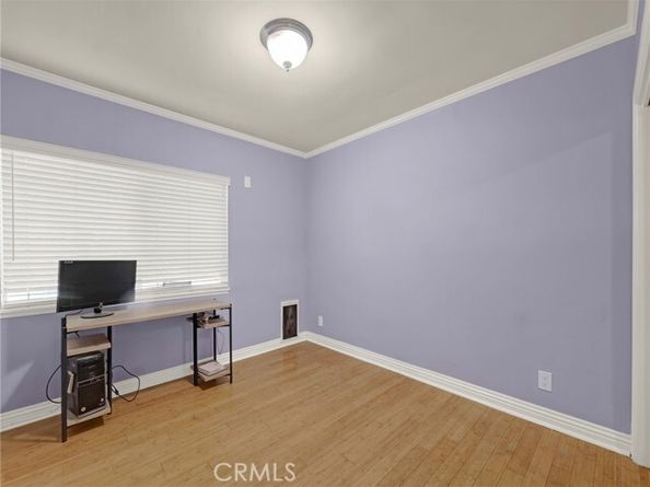 9527 Oso Avenue, Chatsworth (los Angeles) CA 91311