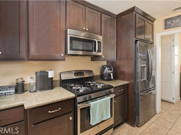 15709 Devonshire Street, Granada Hills (los Angeles) CA 91344