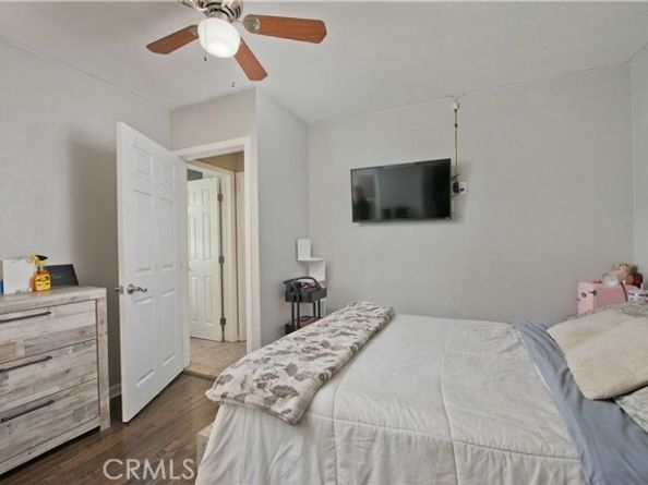 15709 Devonshire Street, Granada Hills (los Angeles) CA 91344