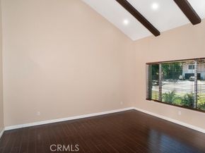 9910 Hanna Avenue, Chatsworth (los Angeles) CA 91311
