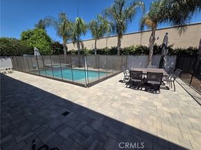 9910 Hanna Avenue, Chatsworth (los Angeles) CA 91311