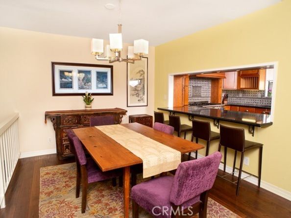 5711 Owensmouth Avenue 125, Woodland Hills (los Angeles) CA 91367