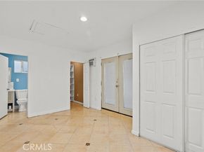 15430 Parthenia Street, North Hills (los Angeles) CA 91343