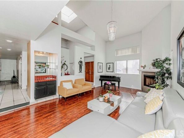 2032 231st St, Torrance CA 90501