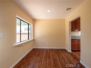 6911 Enfield Avenue, Reseda (los Angeles) CA 91335