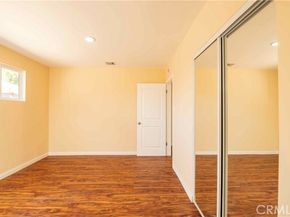 6911 Enfield Avenue, Reseda (los Angeles) CA 91335