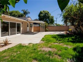 6911 Enfield Avenue, Reseda (los Angeles) CA 91335