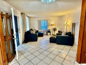 1526 Lakme Avenue, Wilmington (los Angeles) CA 90744