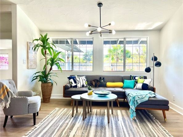 1767 W Chandeleur Drive, San Pedro (los Angeles) CA 90732