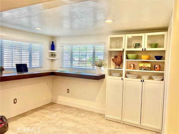 1767 W Chandeleur Drive, San Pedro (los Angeles) CA 90732