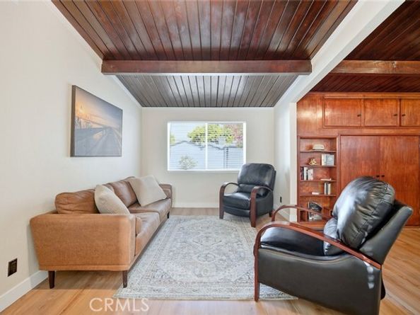 6250 Coldwater Canyon Avenue, North Hollywood (los Angeles) CA 91606