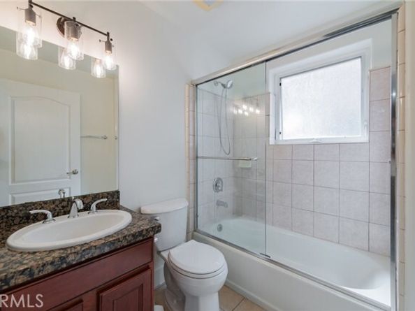 5719 Camellia Avenue 102, North Hollywood (los Angeles) CA 91601