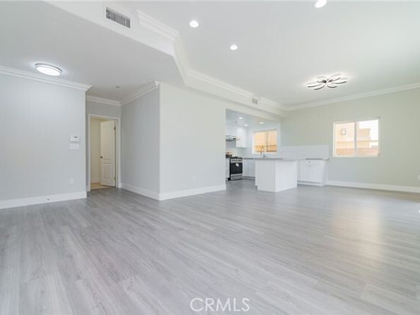 5719 Camellia Avenue 102, North Hollywood (los Angeles) CA 91601