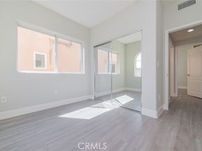 5719 Camellia Avenue 102, North Hollywood (los Angeles) CA 91601