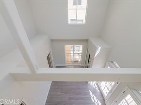 5719 Camellia Avenue 102, North Hollywood (los Angeles) CA 91601