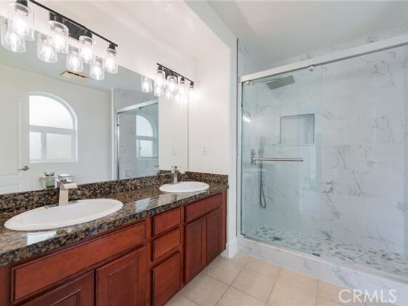 5719 Camellia Avenue 102, North Hollywood (los Angeles) CA 91601