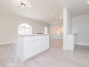 5719 Camellia Avenue 102, North Hollywood (los Angeles) CA 91601