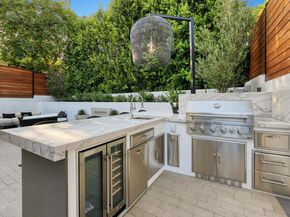 10747 Valleyheart Drive, Studio City (los Angeles) CA 91604