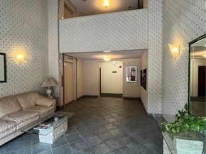 4239 Via Arbolada 206, Los Angeles CA 90042