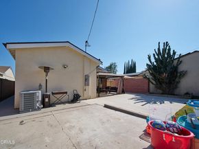 11045 Califa Street, North Hollywood (los Angeles) CA 91601