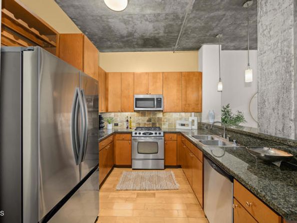 840 E Green Street 416, Pasadena CA 91101