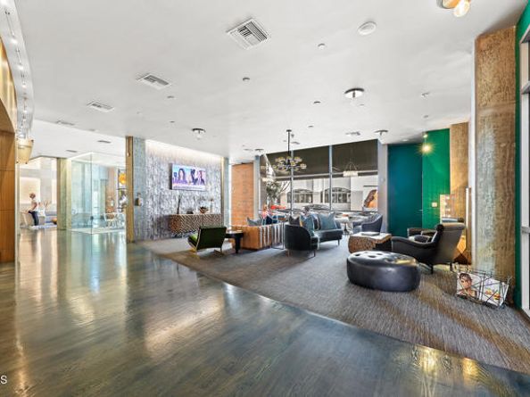 840 E Green Street 416, Pasadena CA 91101