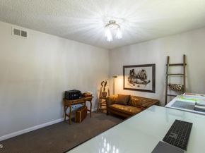 10584 KURT Street, Sylmar (los Angeles) CA 91342