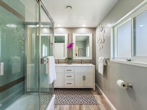 10584 KURT Street, Sylmar (los Angeles) CA 91342