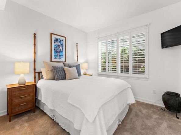 7066 Leeward Street, Carlsbad CA 92011