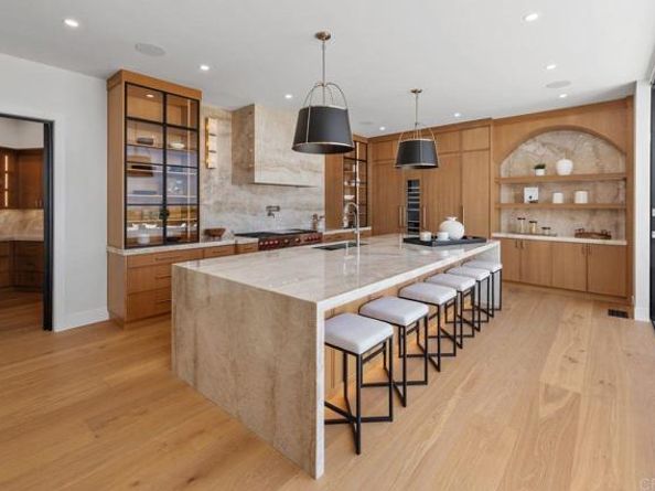 5875 La Jolla Mesa Drive, La Jolla (san Diego) CA 92037