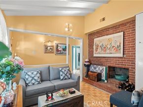 5737 Denny, North Hollywood (los Angeles) CA 91601