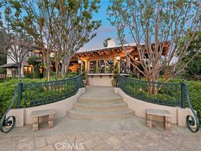 1875 La Cuesta, Tustin CA 92705
