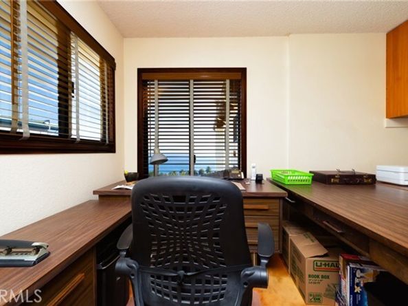 1323 Silvius Avenue, San Pedro (los Angeles) CA 90731