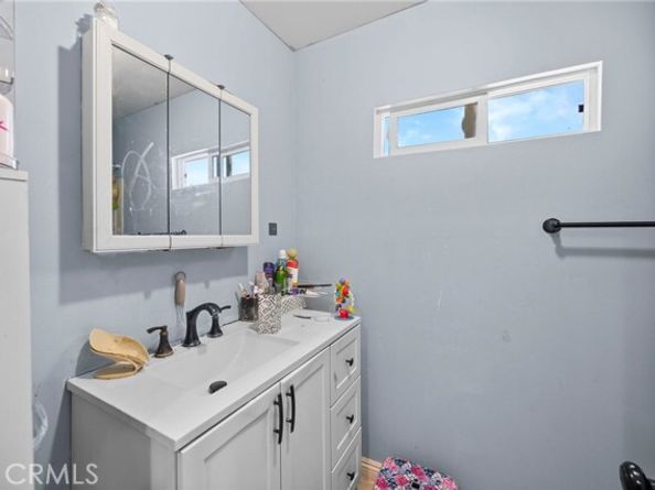 1118 256th Street, Harbor City (los Angeles) CA 90710