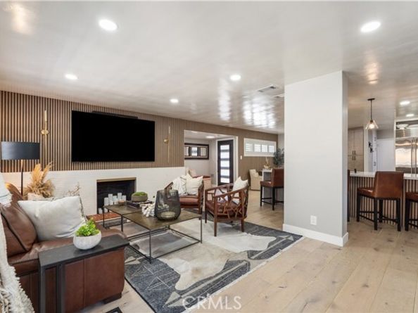 1611 N Greenbrier, Long Beach CA 90815