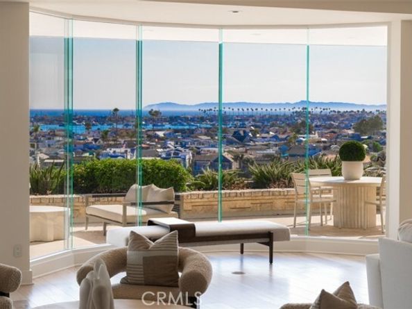 1535 Dolphin Terrace, Corona Del Mar (newport Beach) CA 92625