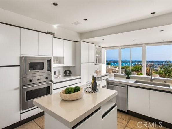 1535 Dolphin Terrace, Corona Del Mar (newport Beach) CA 92625