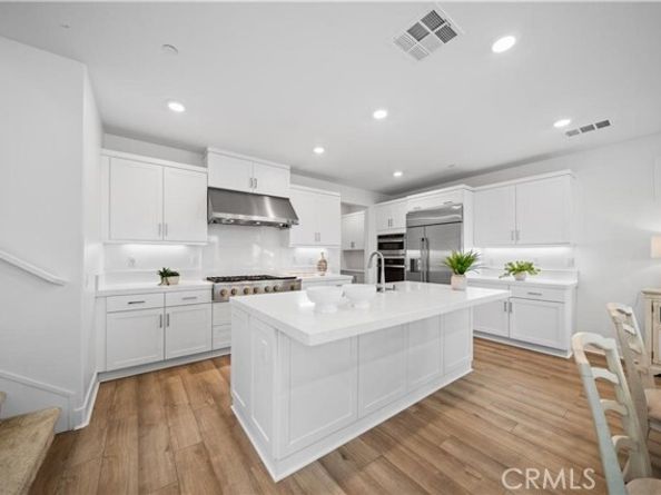 205 Culture, Irvine CA 92618
