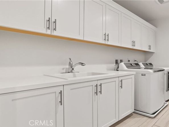 12 Lontano, Lake Forest (el Toro) CA 92630