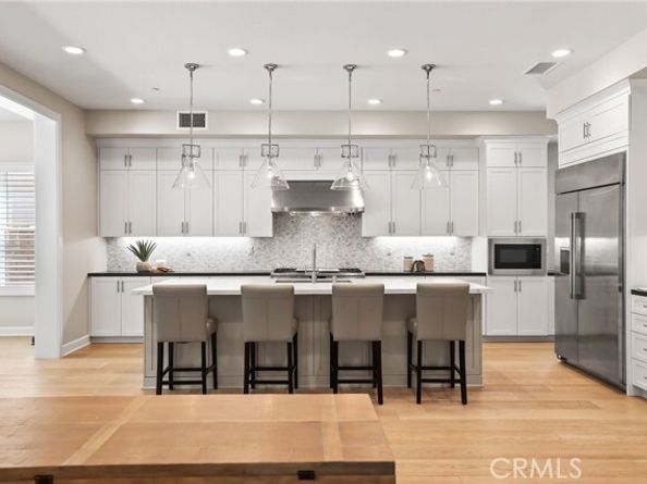 12 Lontano, Lake Forest (el Toro) CA 92630