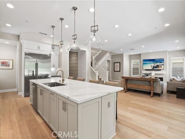 12 Lontano, Lake Forest (el Toro) CA 92630