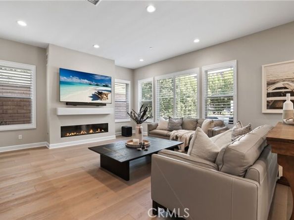 12 Lontano, Lake Forest (el Toro) CA 92630