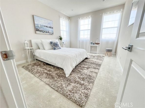 331 Newton, Lake Forest (el Toro) CA 92630