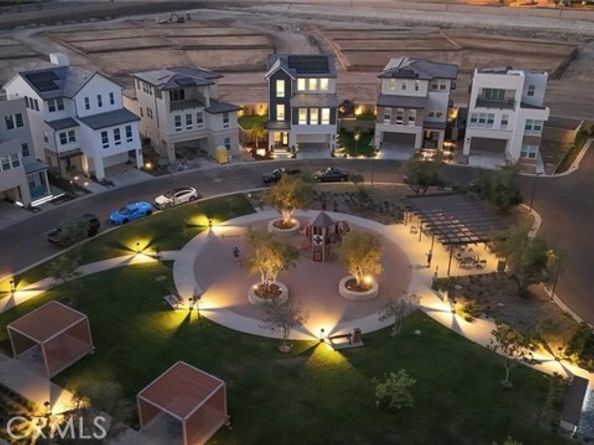 331 Newton, Lake Forest (el Toro) CA 92630