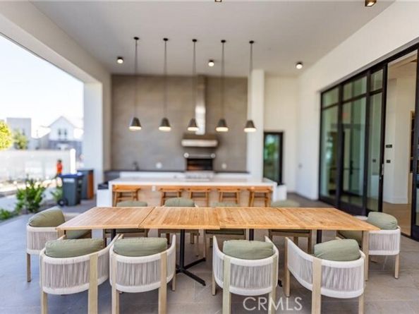 331 Newton, Lake Forest (el Toro) CA 92630