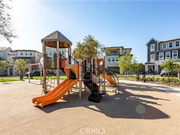 331 Newton, Lake Forest (el Toro) CA 92630