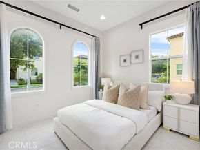 37 Castellana, Lake Forest (el Toro) CA 92630