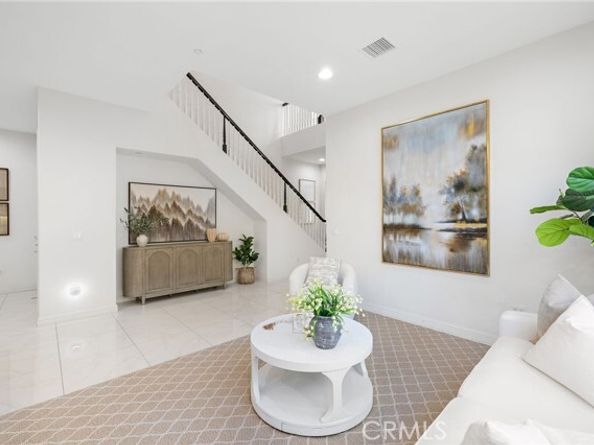 37 Castellana, Lake Forest (el Toro) CA 92630
